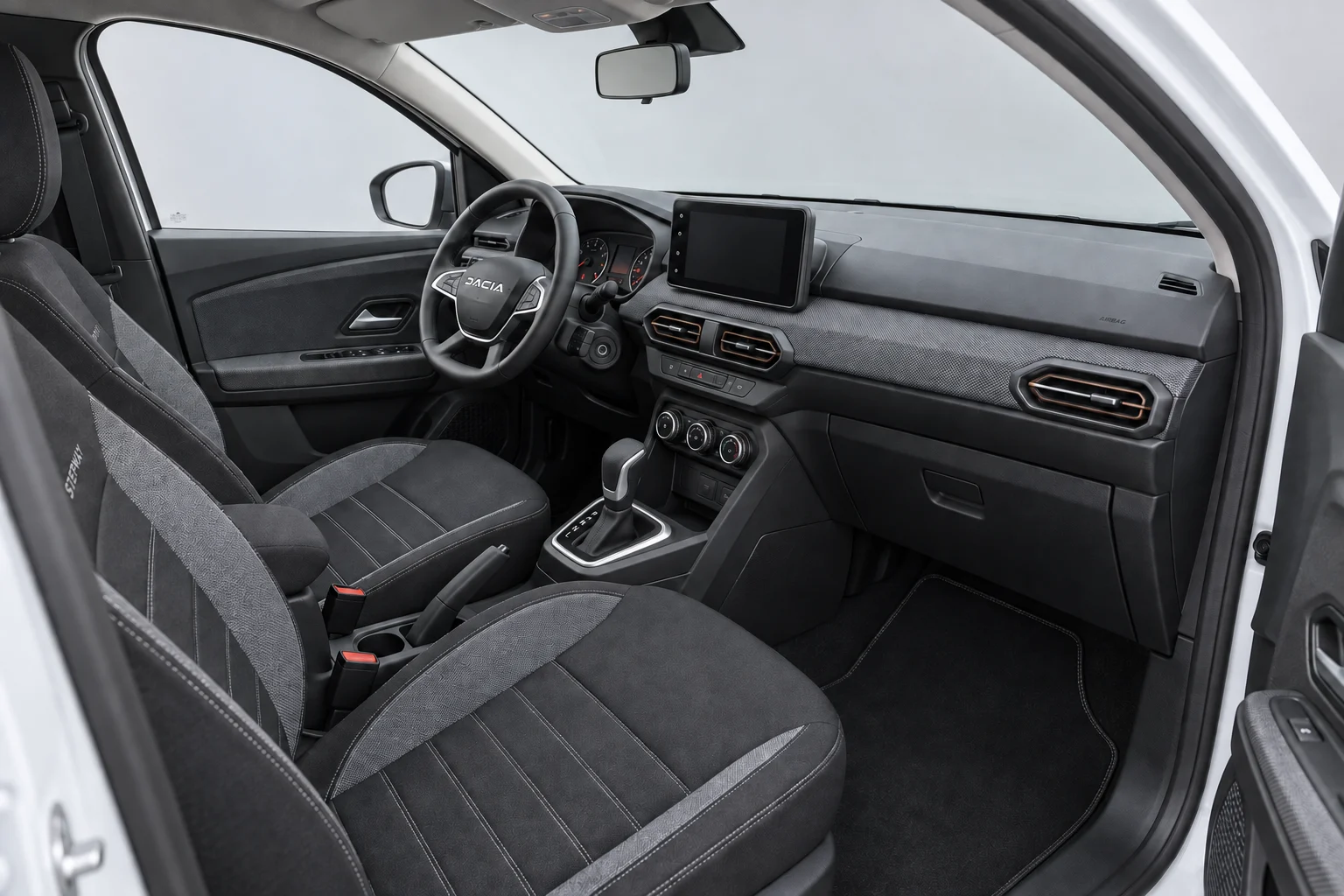 Dacia Sandero Stepway 1.0 TCe Otomatik